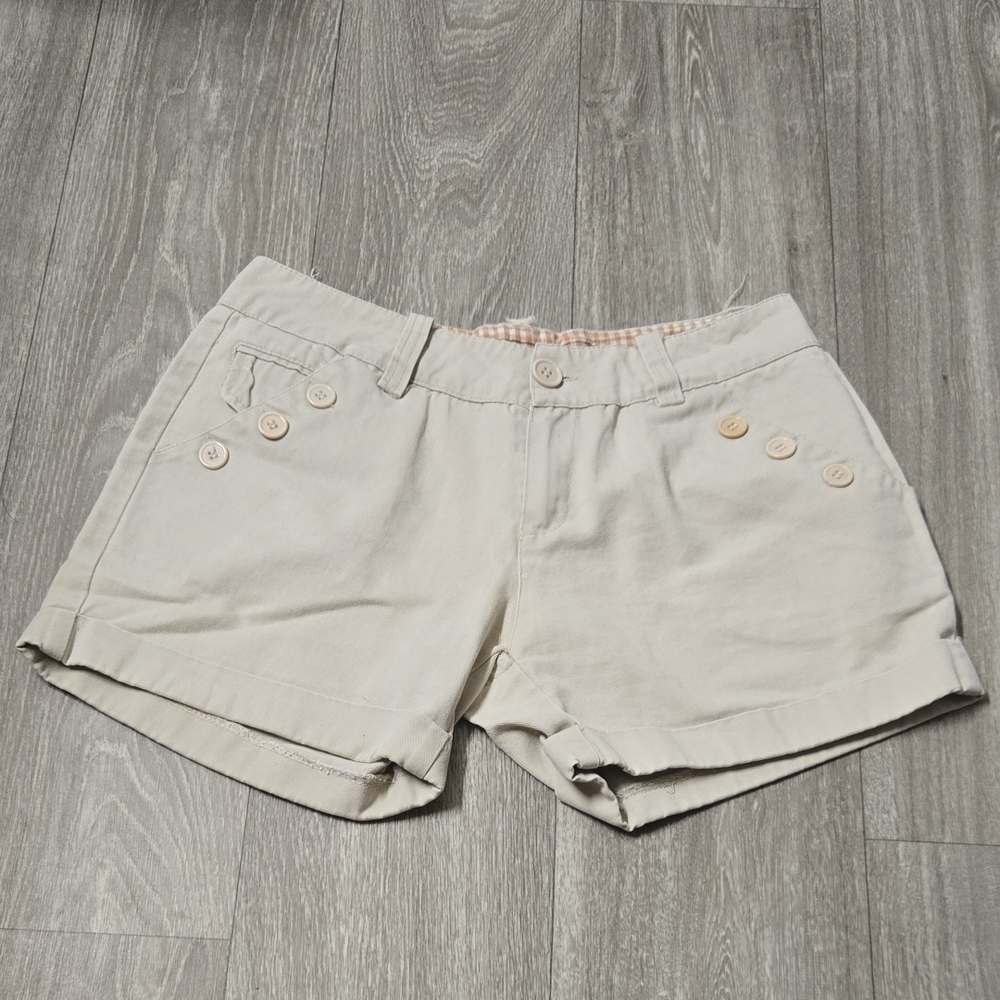 Elegant Beige Women's Shorts